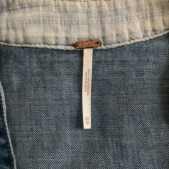 Women's Free People Dreaming of Denim Hendrix Blue XS Long Sleeve Tunic EUC - Picture 6 of 10